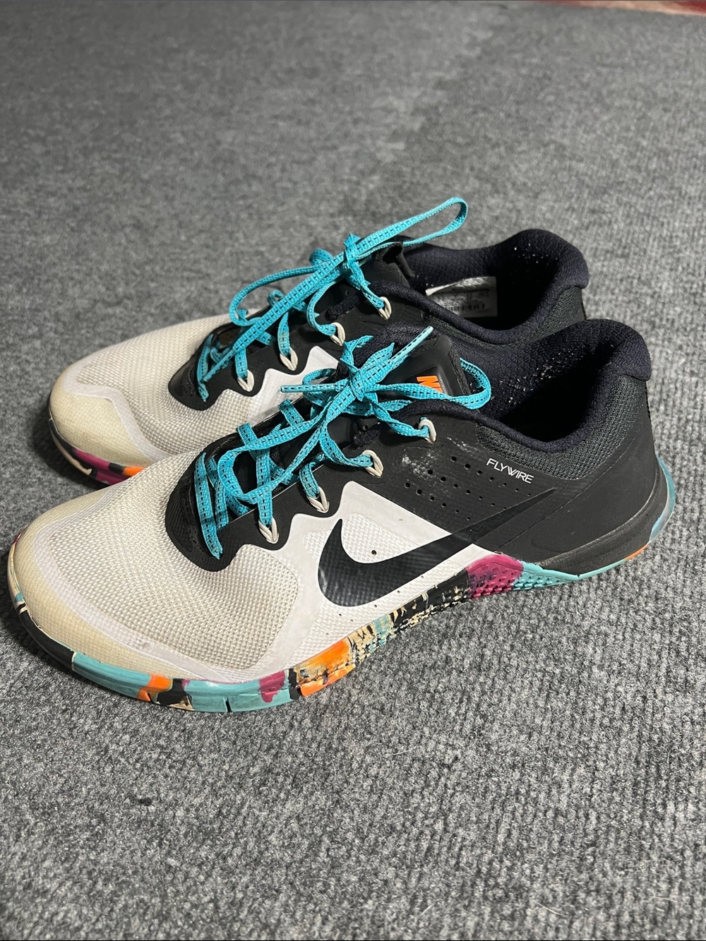 Women’s NIKE FLYWIRE METCON 2 - Size 9.5